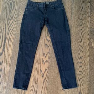 Ladies Old Navy rock star jeans
